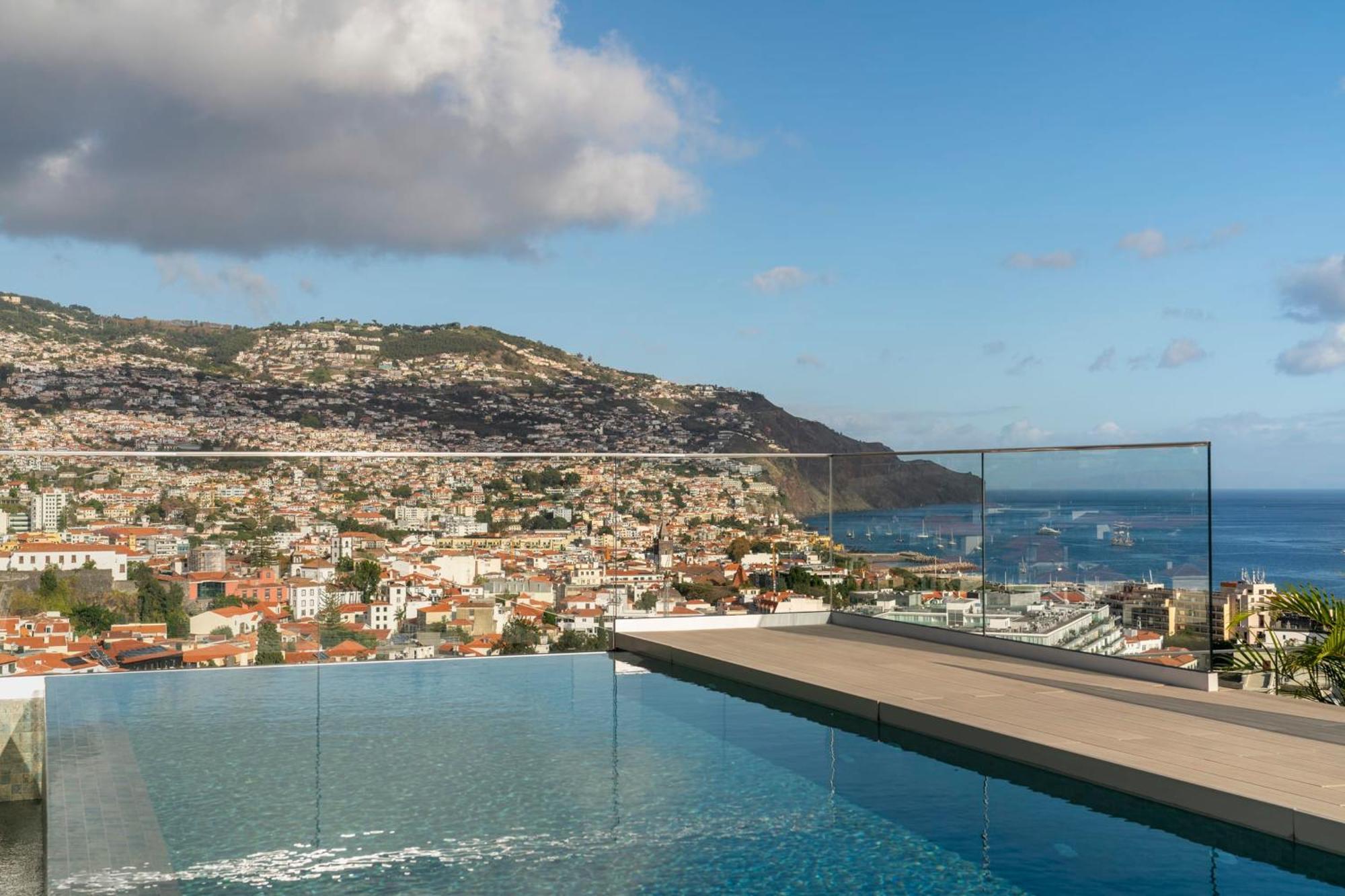 Maravilhas II By An Island Apart Funchal  Esterno foto